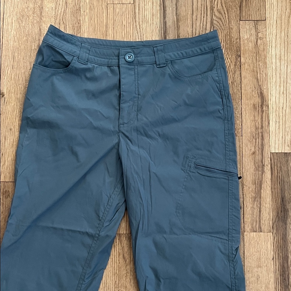 Eddie Bauer Women’s Rainier Tech Capri Pants - Picture 6 of 7